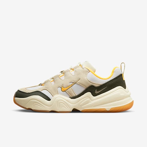 chunky sneakers nike